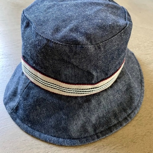 Vintage Burberry Bucket Hat